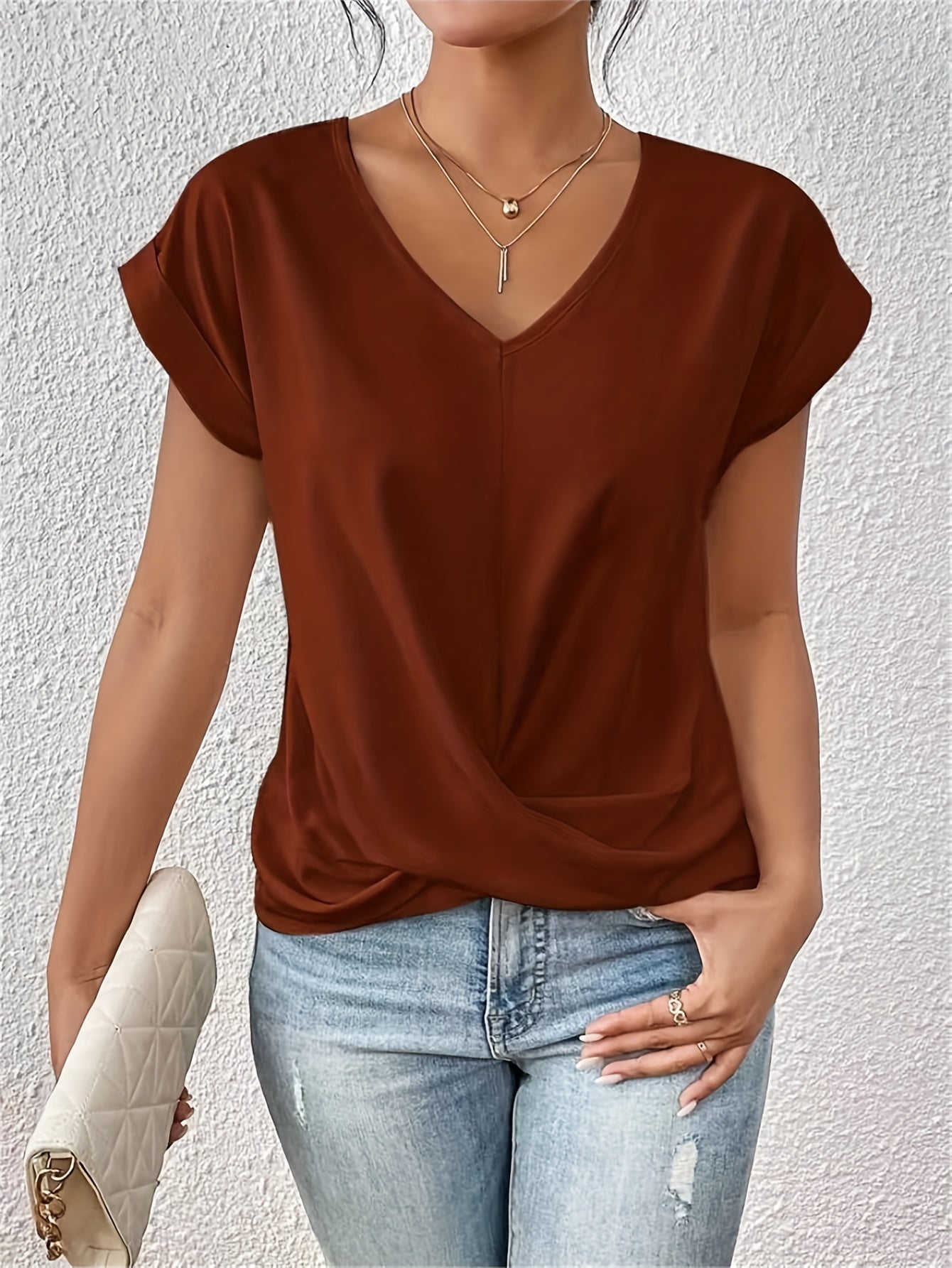 Camiseta Cómoda con Escote Elegante